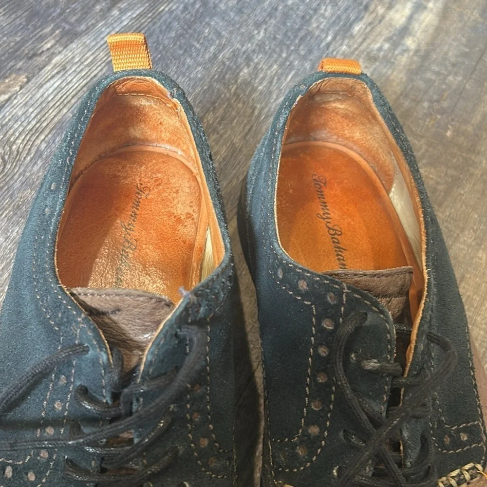 Tommy Bahama Elliot Wingtip Bucks Shoes Men’s Size 8 1/2M